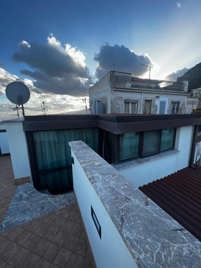 Dream House Apartment ตาออร์มินา ภายนอก รูปภาพ